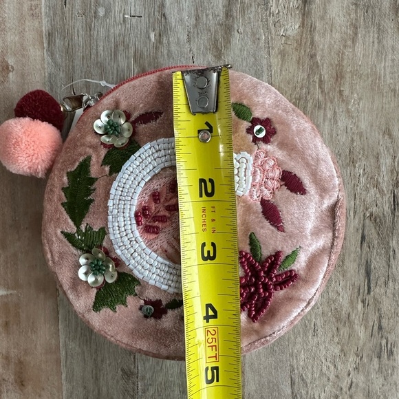 Francesca’s Velvety Initial C Coin Purse Multicolored Embroidered Beaded NWT - Picture 6 of 7